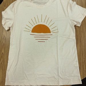 ☀️☀️soak up the sun t!☀️☀️